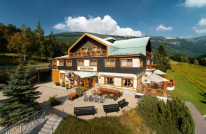 Отель Hotel Zátiší  Шпиндлерув Млын